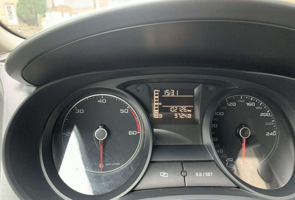 SEAT 1.6 CR TDi Reference