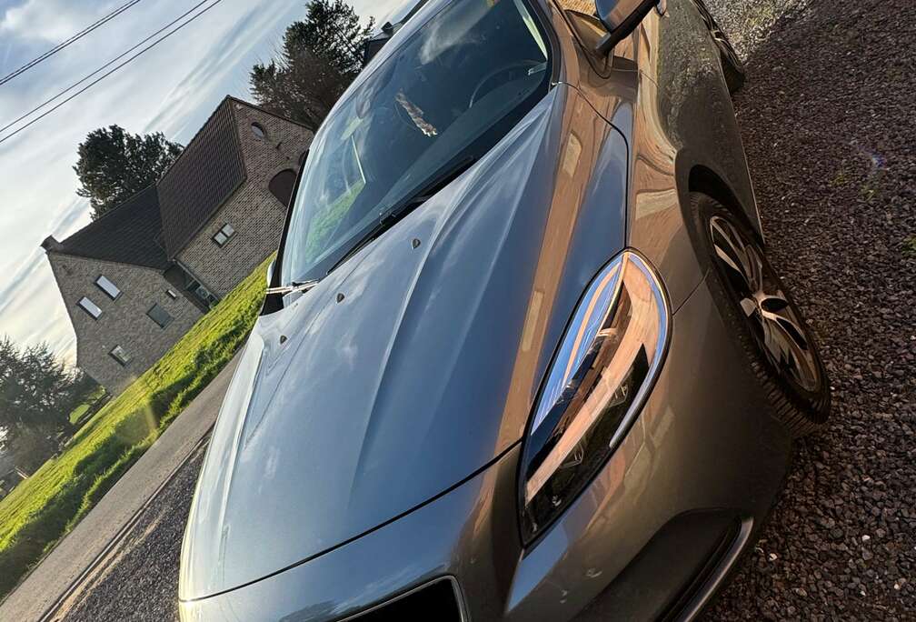 Volvo V40 2.0 D2 Edition AdBlue (EU6d-TEMP)