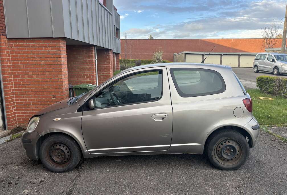 Toyota 85 VVT-i Linéa Luna