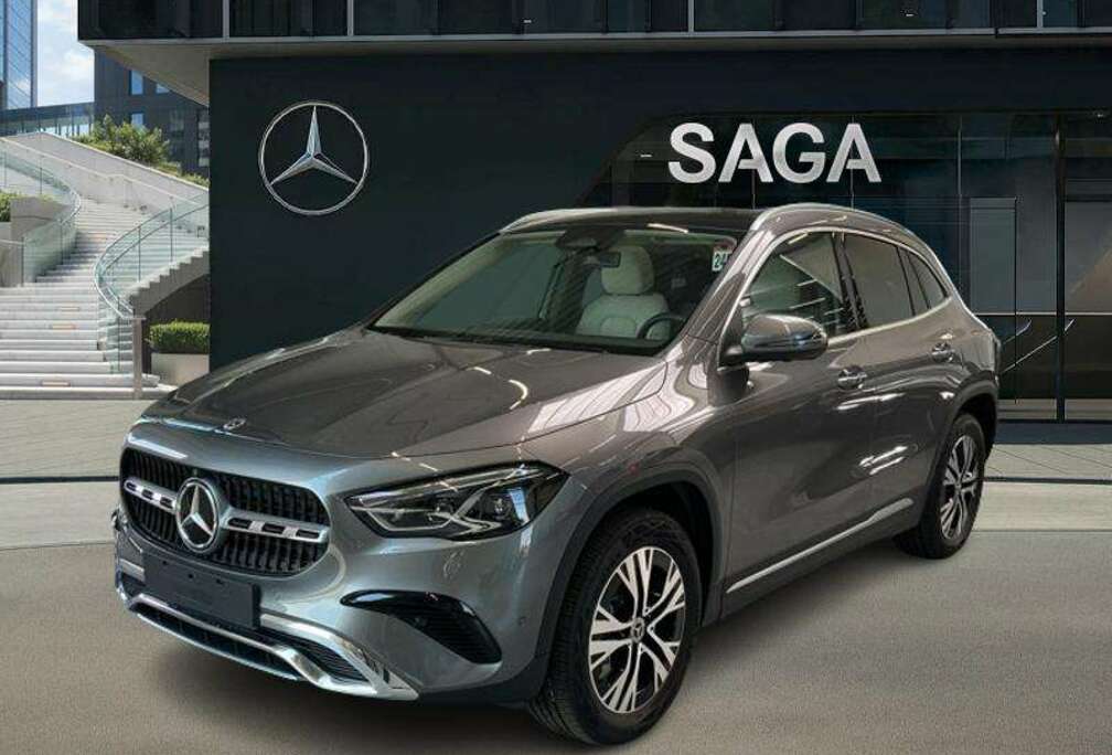 Mercedes-Benz e Luxury Line Toit Pano