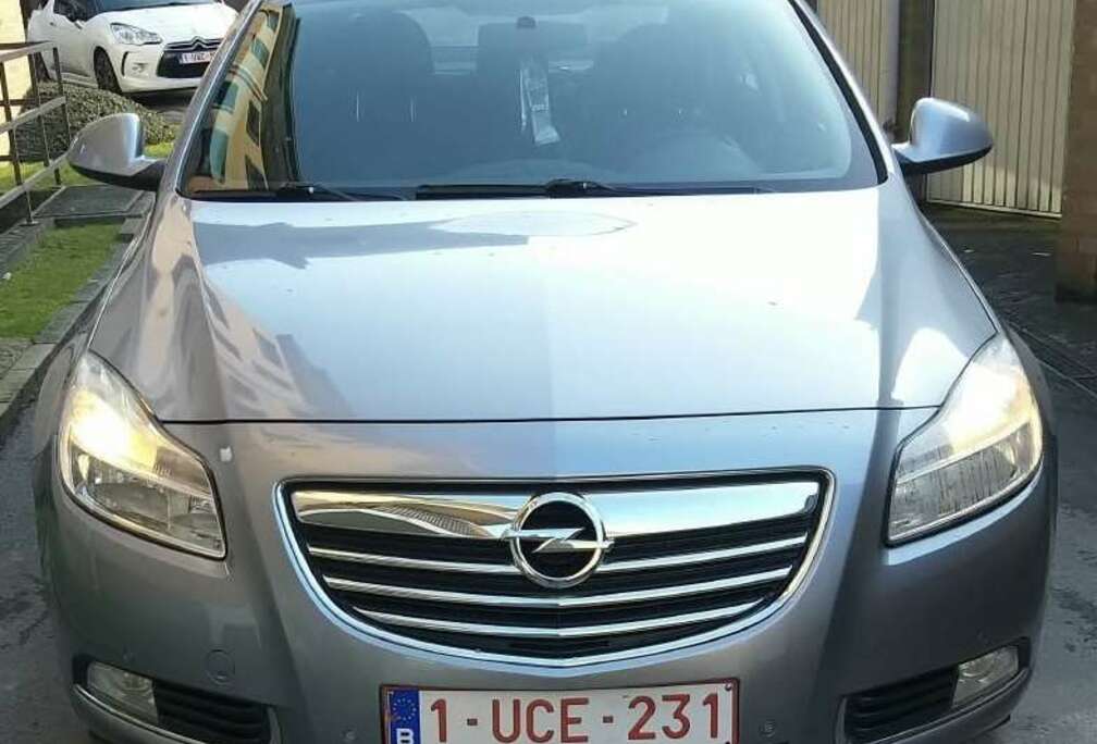 Opel Insignia 2.0 CDTi Edition DPF