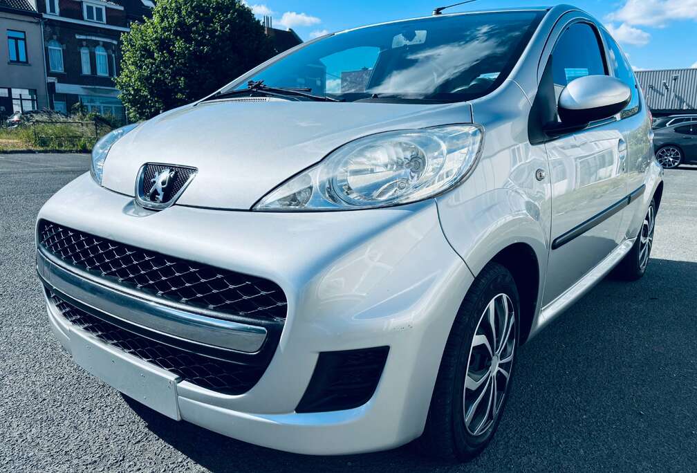 Peugeot 1.0i Access + CONTROLE TECHNQIUE OK + CARPASS