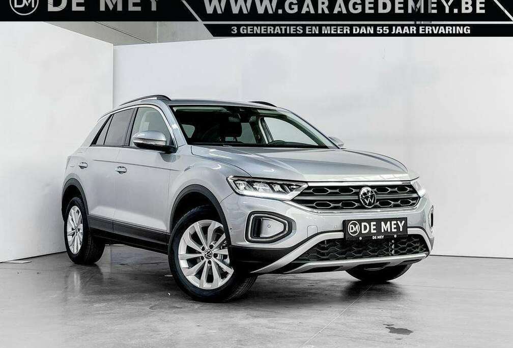 Volkswagen 1.5 TSI DSG 150PK / CARPLAY / CAMERA / KEYLESS / ACC / VIRTUAL / PDC