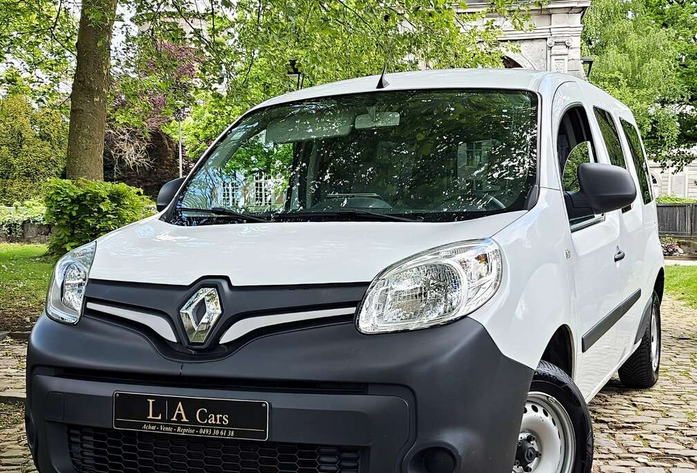 Renault 8250€ HTVA MAXI GARANTIE 12M1ER MAIN