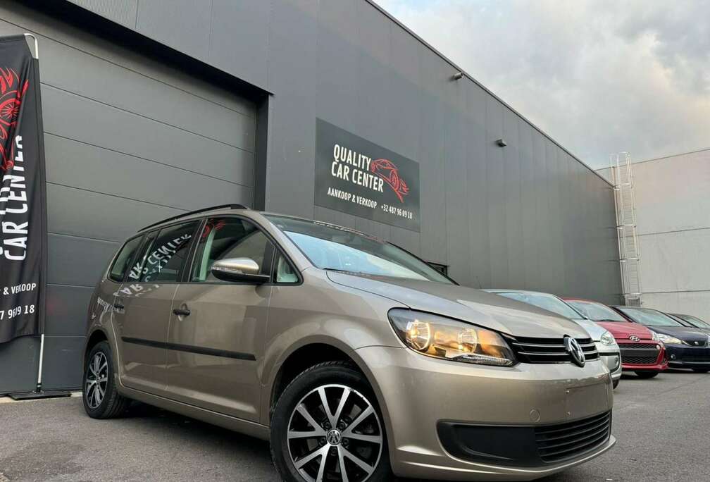 Volkswagen - 2014 - 050000 KM - BENZINE - AUTOMAAT