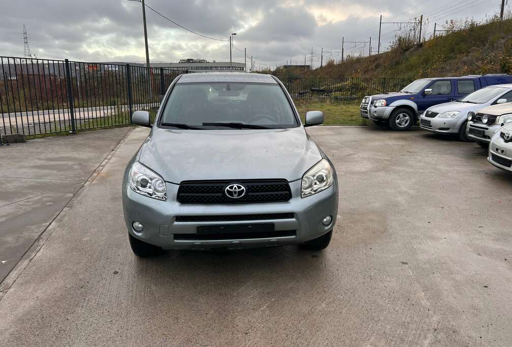 Toyota 2.0i VVT-i 16v VX