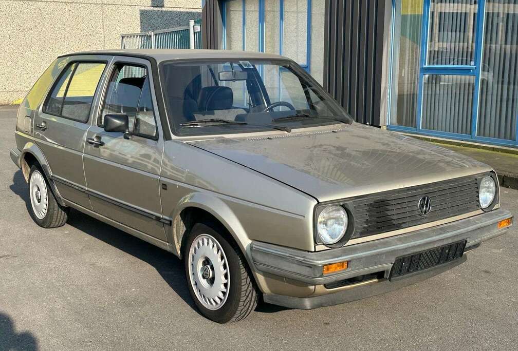 Volkswagen Golf 2 1983 1.3cc