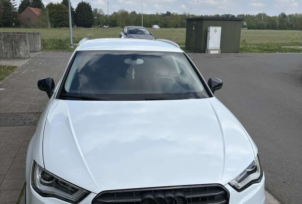Audi Sportback 1.8 TFSI Attraction S tronic