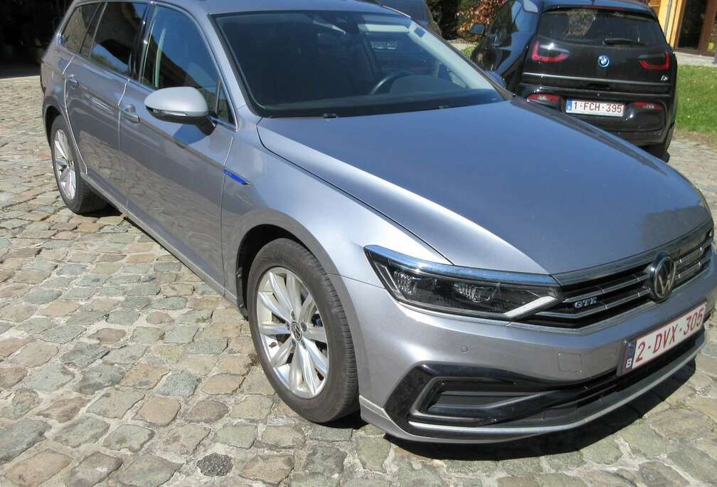 Volkswagen Passat GTE1.4 eHybrid Business DSG 13636 € + TVA