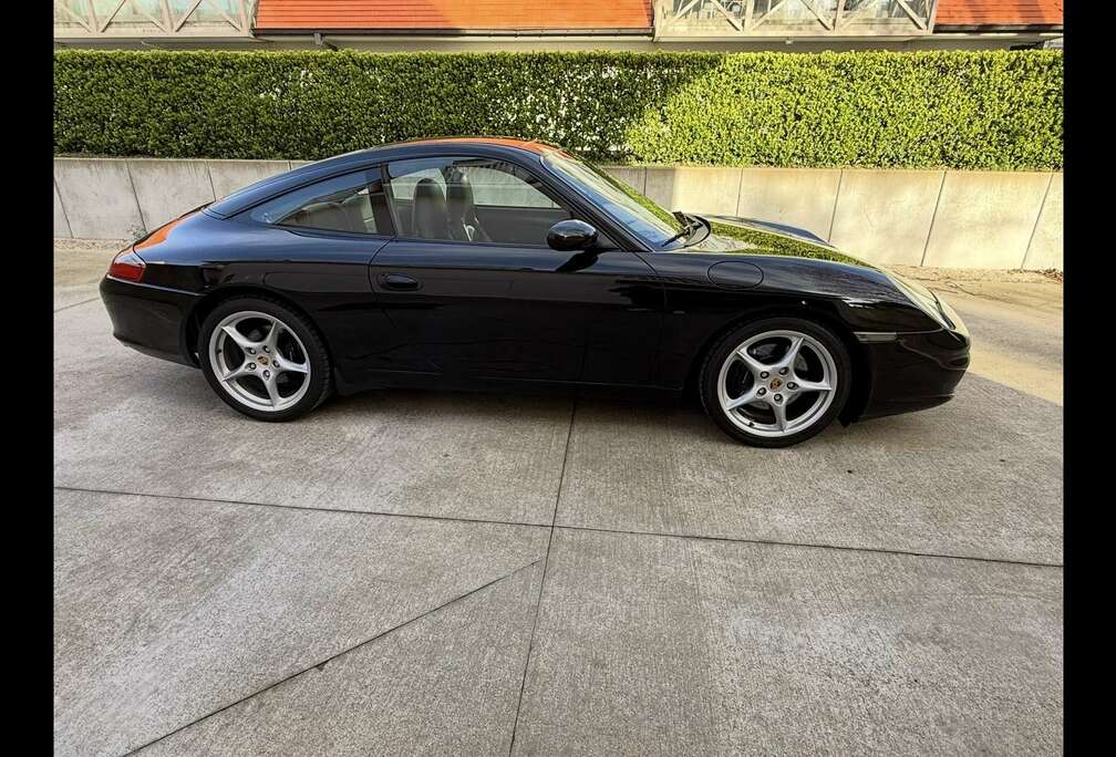 Porsche Targa - Manual - Heated Seats - Collector