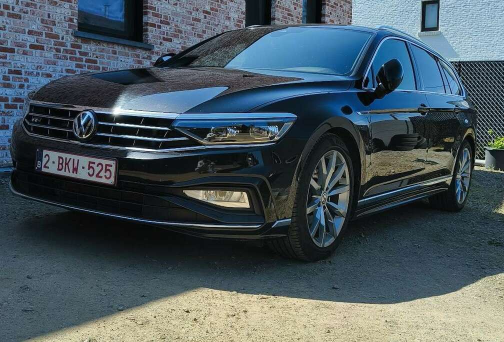 Volkswagen R line model 2020