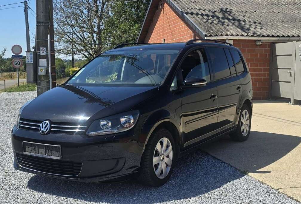 Volkswagen 1.6 TDI DPF Life Euro 5 Clima 7 Place