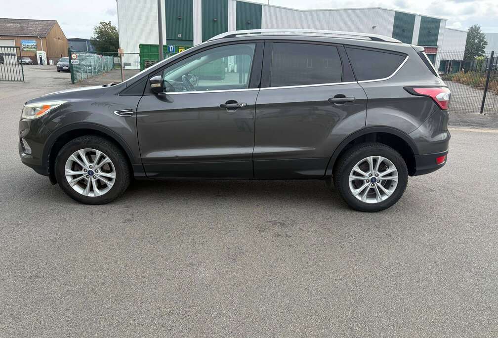 Ford Kuga 2.0 TDCi FWD ST Line