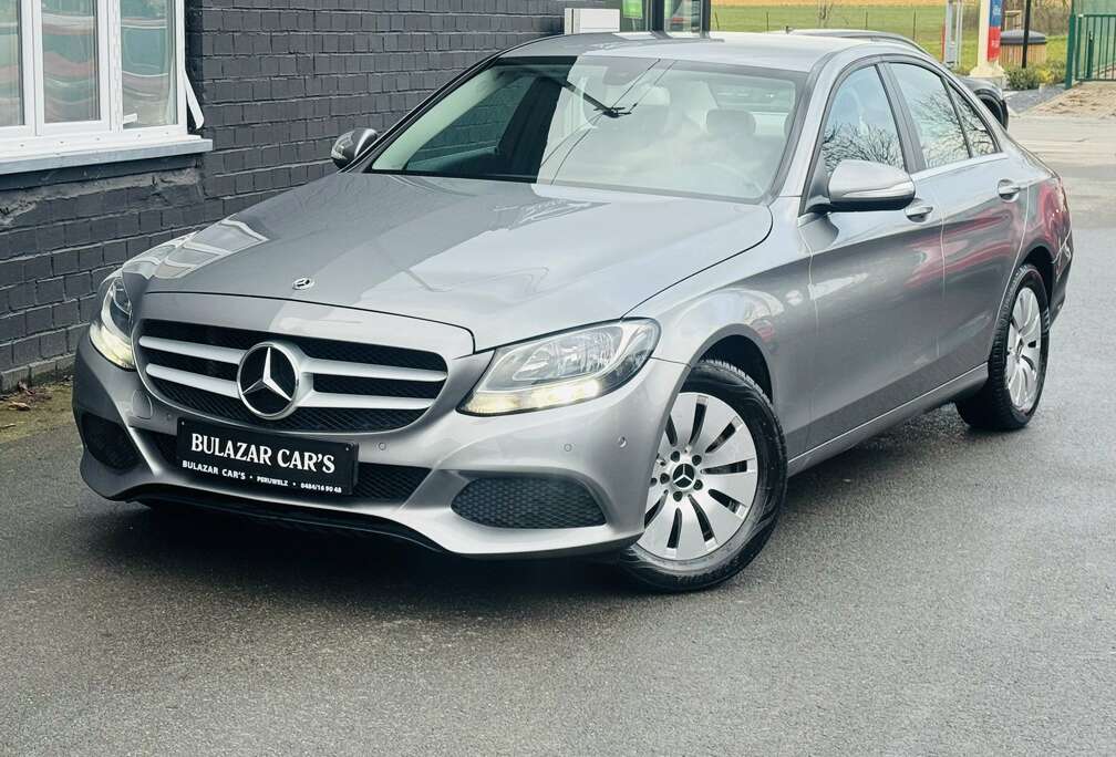 Mercedes-Benz BLUETEC GARANTI ECRAN CIM NAVI CUIR ATT REMORQUE