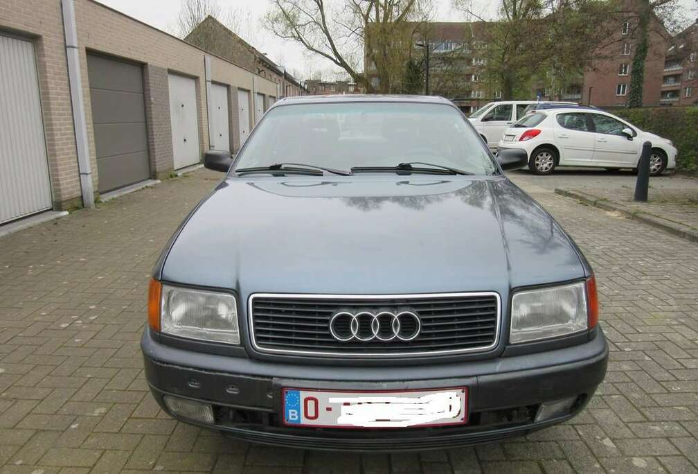 Audi 100 2.3 E