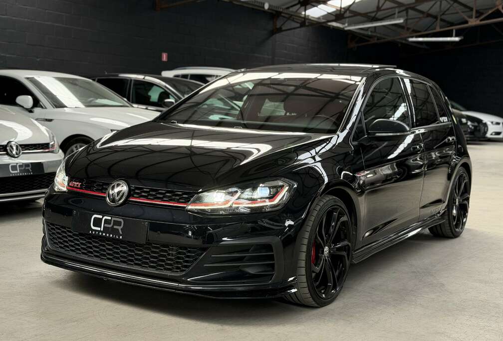 Volkswagen 2.0 TSI TCR * AKRA * PANO * SONO * GPS * CAMERA *
