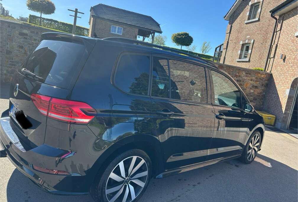 Volkswagen Touran 2.0 TDi SCR Highline Business DSG