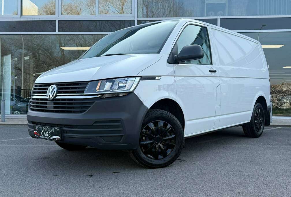 Volkswagen TREKHAAK / CARPLAY / AUTOMAAT / SENSOREN /
