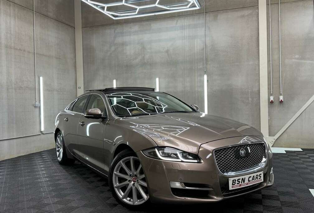 Jaguar 3.0 D V6 LUXURY/PANO/CAMERA/MERIDIAN/MEMORY/SOFTCLOSE/GARANTIE