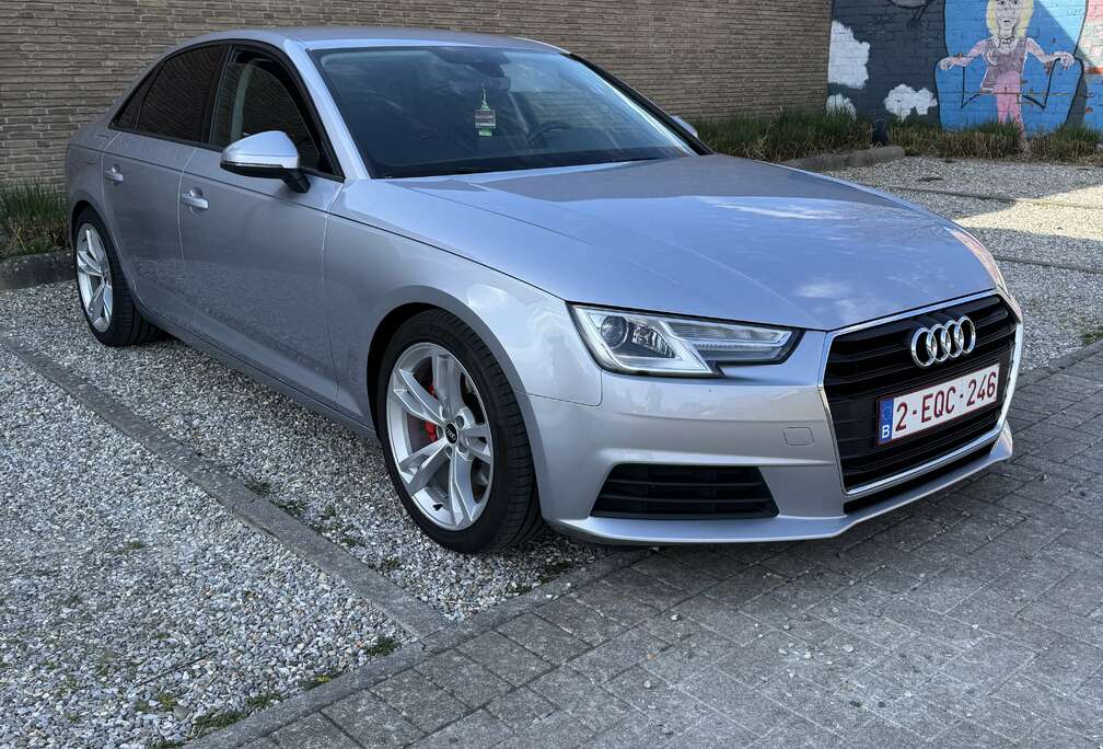 Audi 2.0 TDi ultra Business Edition. 195pk