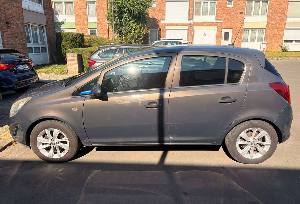 Opel Corsa 1.2i Enjoy