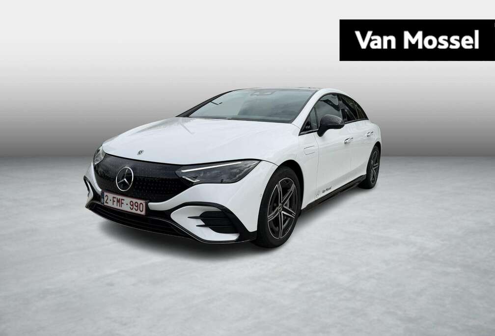 Mercedes-Benz AMG Line + LEDER + DIGITAL LIGHT + BURMESTER + PAN