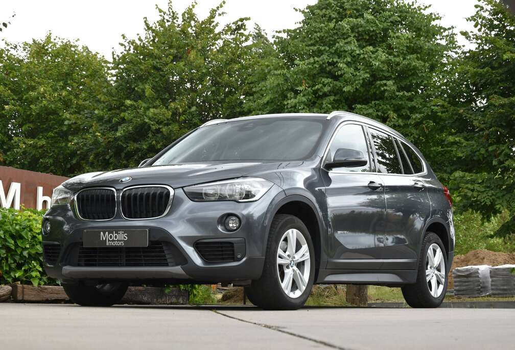 BMW 1.5i sDrive18 Leder/Zetelverwarming/Navigatie/Gara