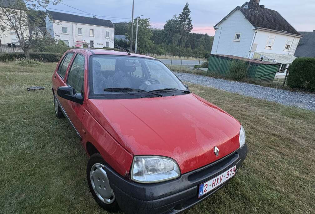 Renault 1.2i Oasis