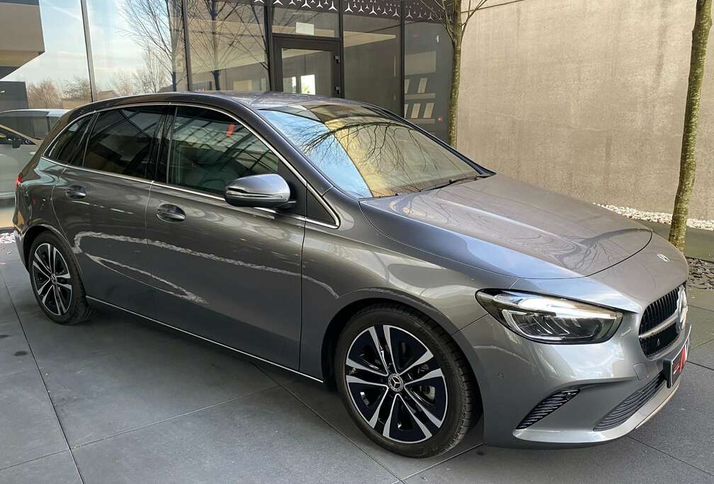 Mercedes-Benz 7G Mild Hybr. LUXURY 18\