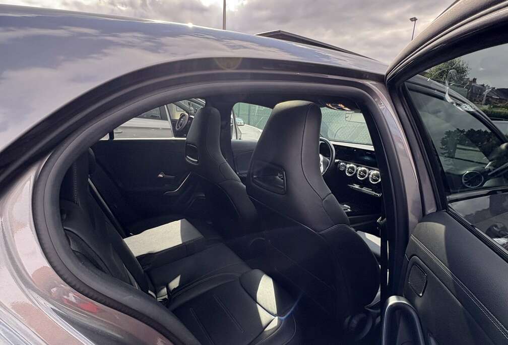 Mercedes-Benz d AMG Line