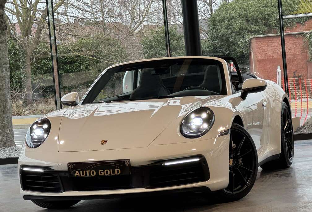 Porsche 992 CARRERA / 3.0TURBO PDK / CARNET PORSCHE / FULL