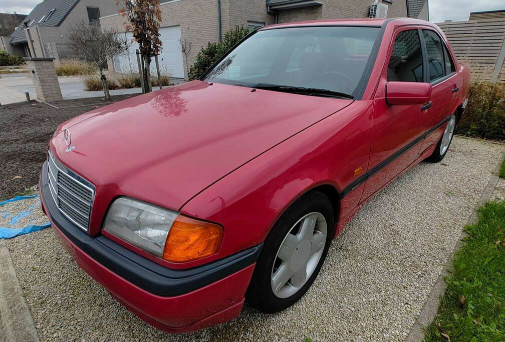 Mercedes-Benz C 180 Esprit