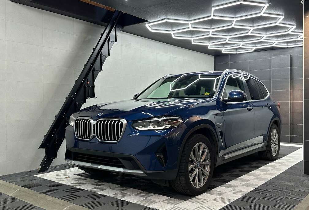 BMW X3 PHEV 2.0iA xDrive30e * CAMERA 360 * PANO *