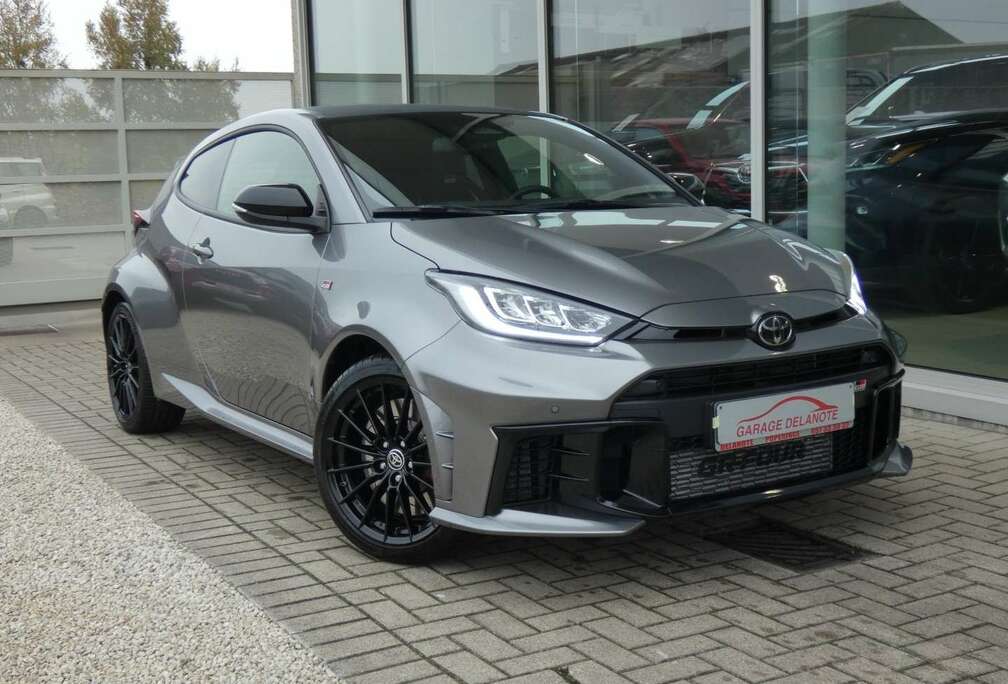 Toyota GR 280pk High Performance +Sperdiff +Premium pack