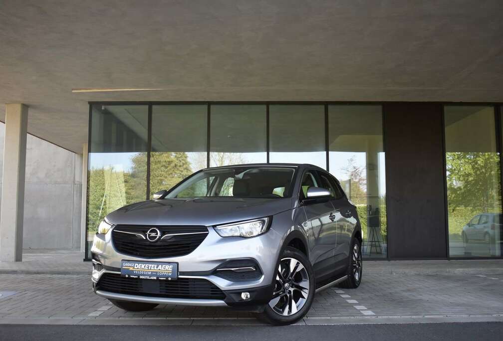 Opel 1.2Turbo  Innovation S/S AT6 *Navi*Camera