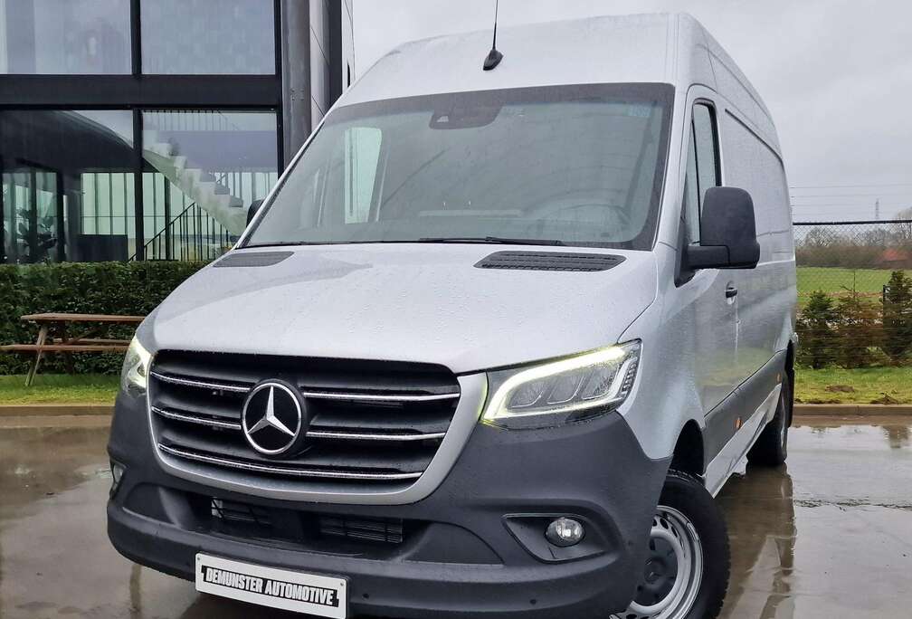 Mercedes-Benz 317 2.0 CDI L2H2TrekhaakCameraCarplayNavi