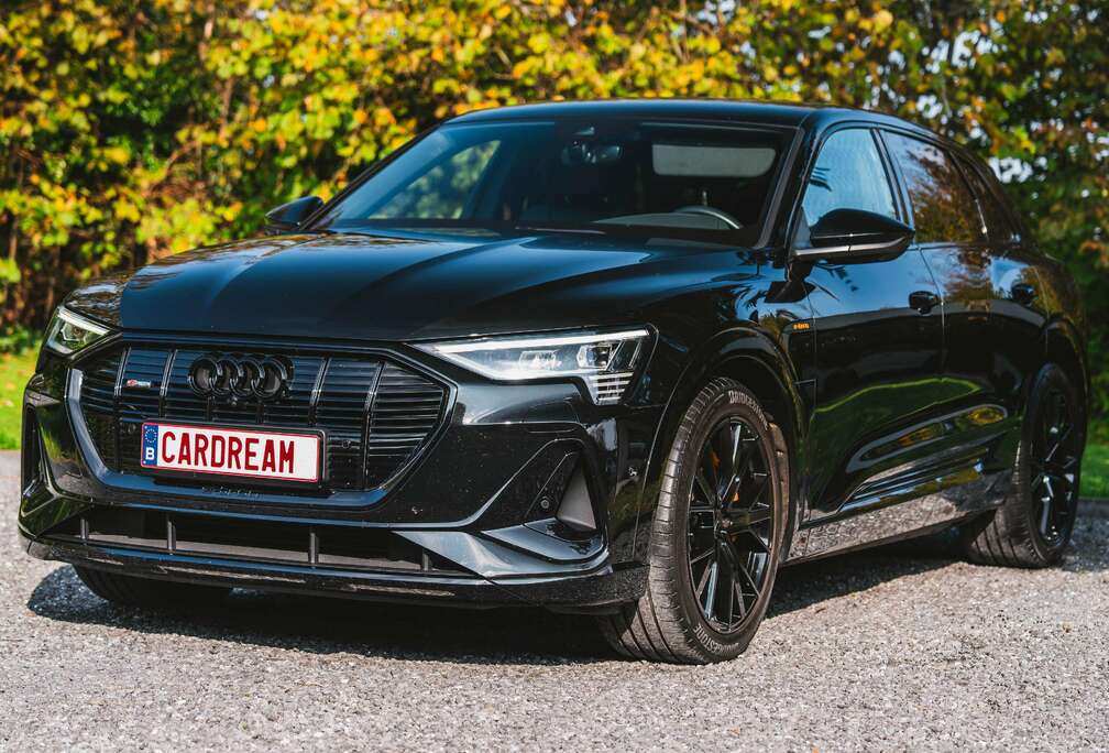 Audi E-Tron Q8 Quattro S line / Black Edition