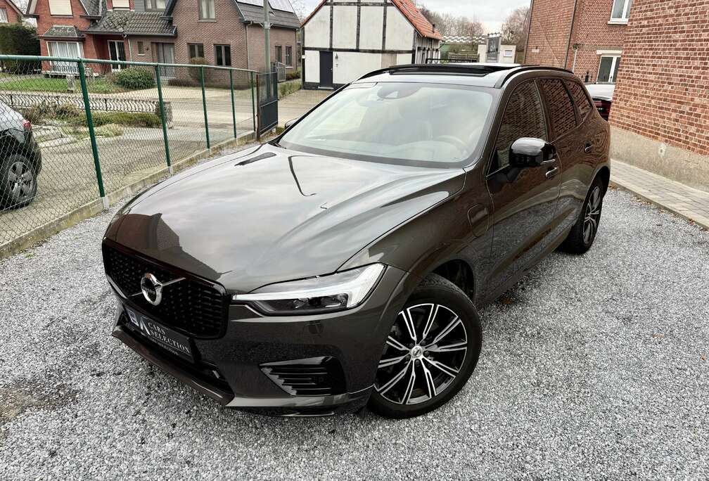 Volvo XC60 T6 AWD R-Design  Massage  Pano  360  Full