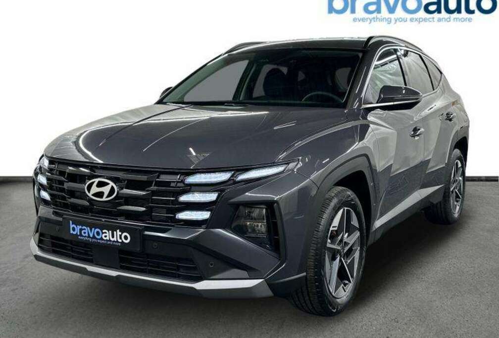 Hyundai Style AT + carplay & camera