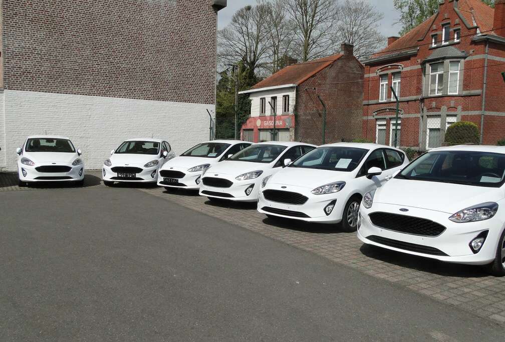 Ford Fiesta 1.1i carplay cruise control ***6 op stock