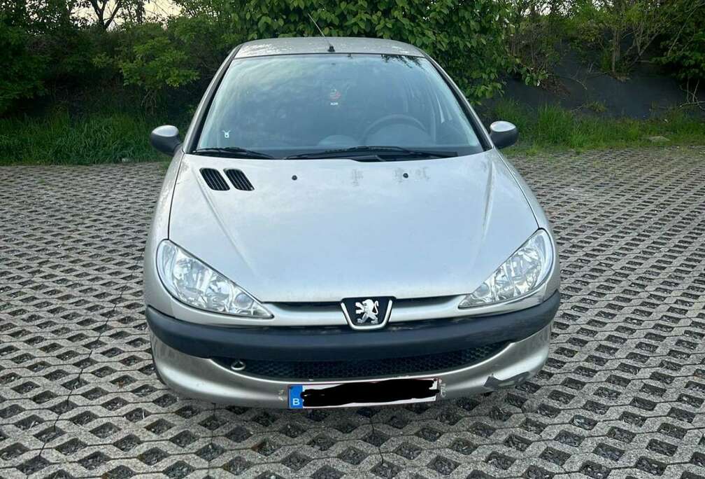 Peugeot 75 Automatik Premium