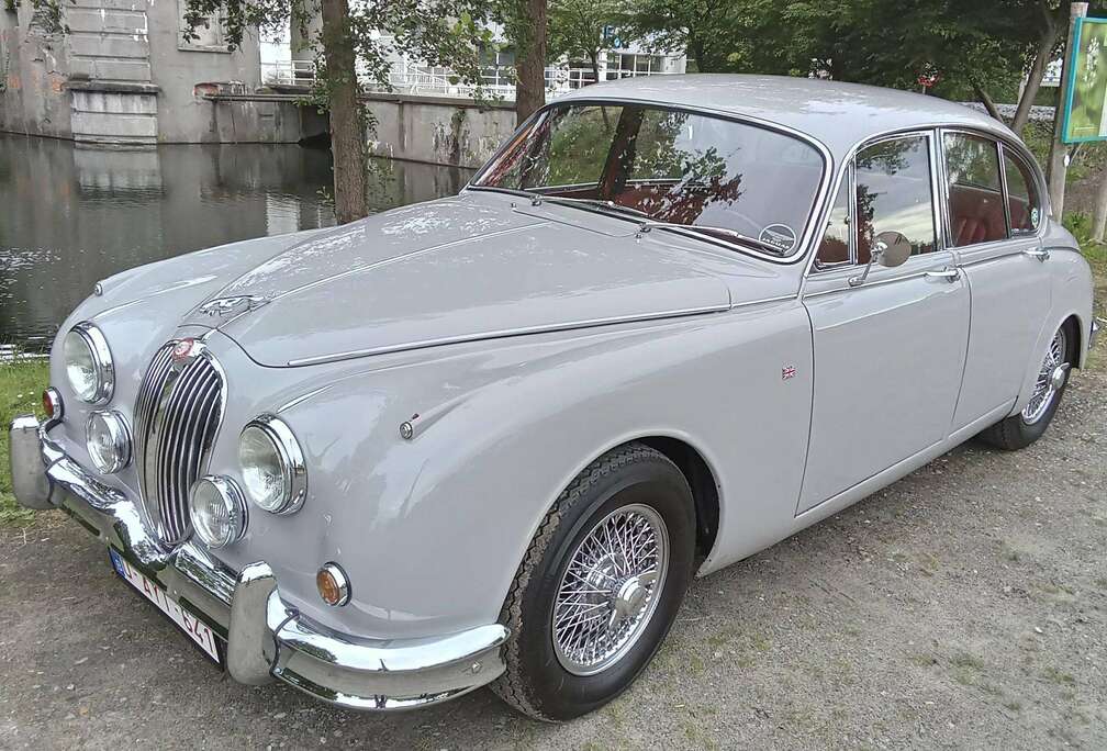 Jaguar 3.8