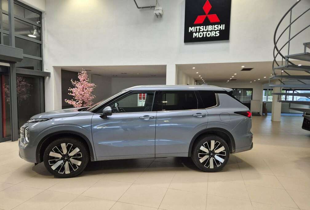 Mitsubishi INSTYLE
