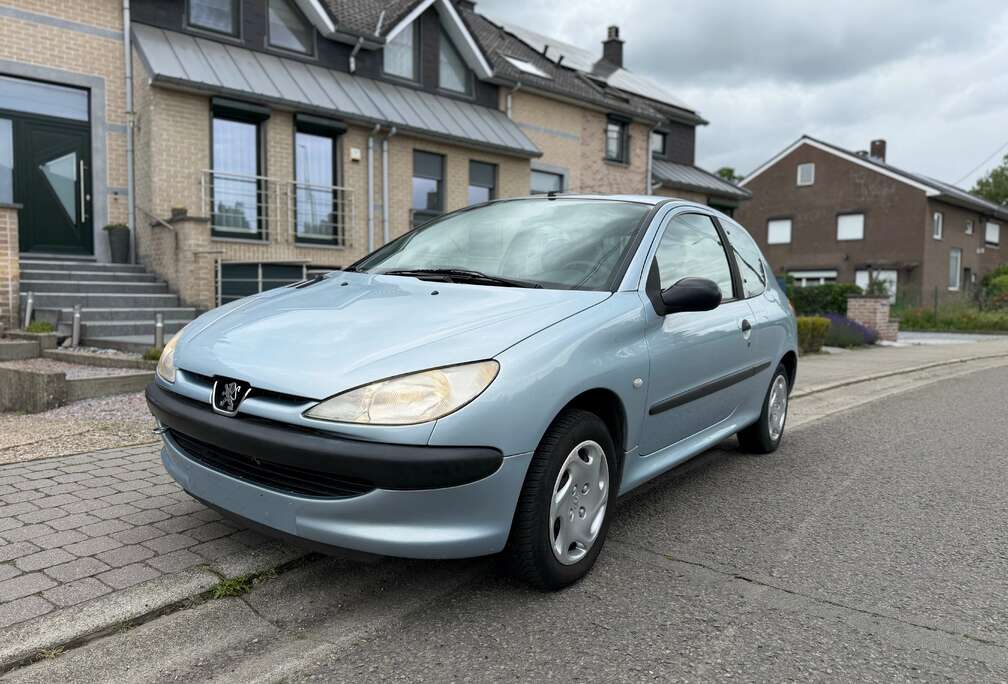 Peugeot Prêt à immatriculer Peugeot 206