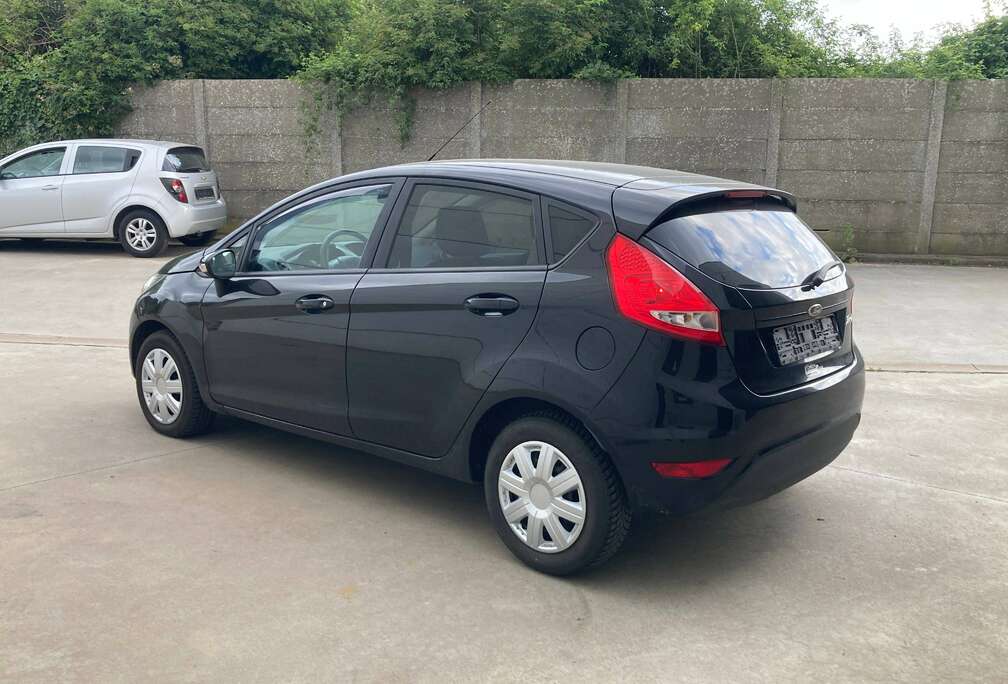 Ford 1.3 benzine 2011**121000km*LEZ OK*garantie*EURO5*airco*