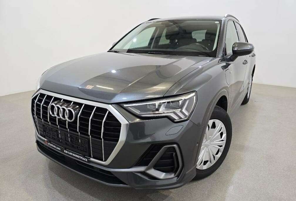 Audi 35 TFSI S line tronic