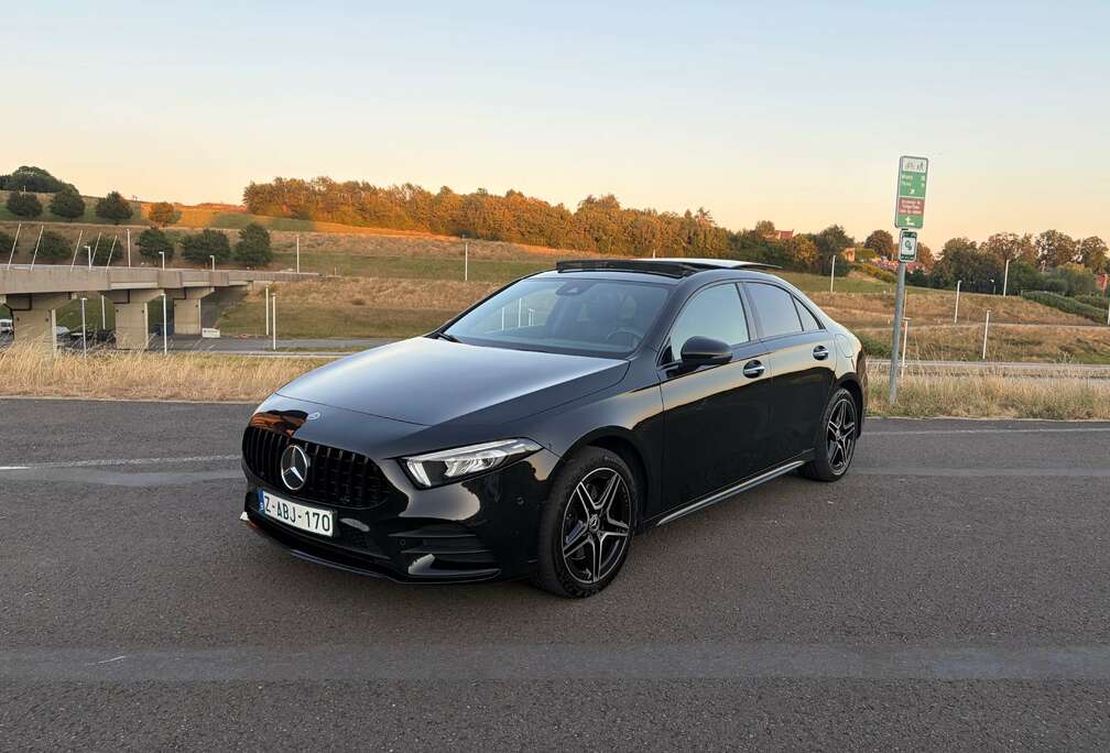 Mercedes-Benz A 250 e PHEV AMG Line (160 kW) AMG Line