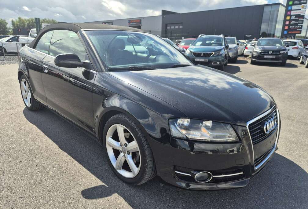 Audi Cabriolet 2.0 TDi Ambition S line / Marchand ou Ex