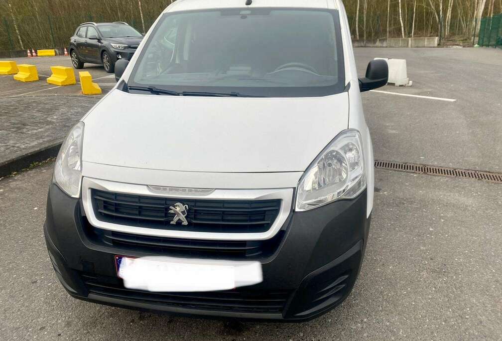 Peugeot 1.6 HDi Pack CD Airco