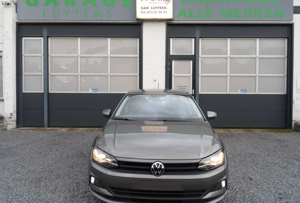 Volkswagen Polo 1.0 ACTIVE